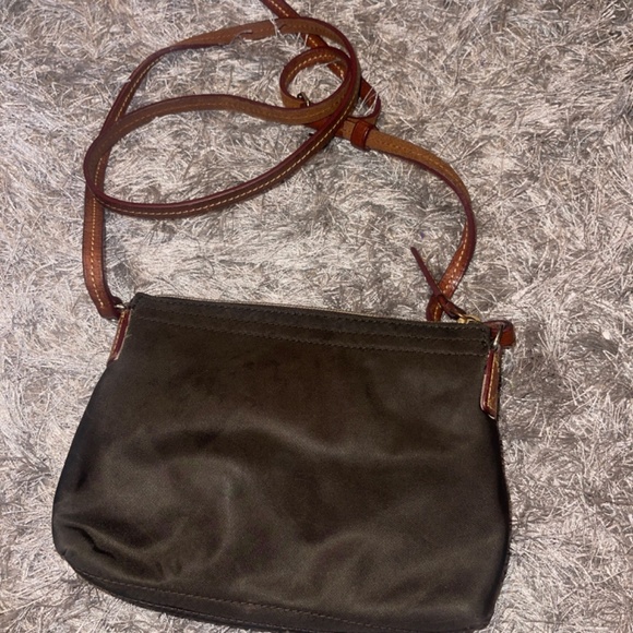 Dooney & Bourke Nylon Crossbody Bag / Purse - Picture 4 of 6